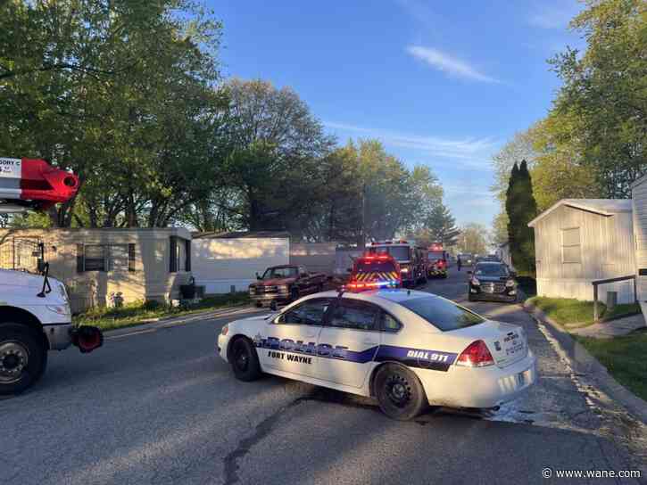 Crews respond to fire at trailer park home in southeast Fort Wayne