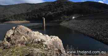 Feedback on dam puts project back