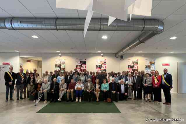 Gemeente huldigt corona-jubilarissen