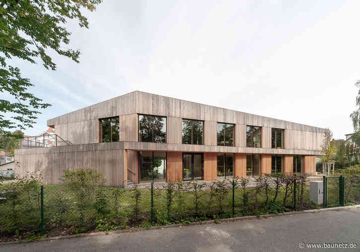 Ab nach hinten ins Holzhaus
 - Schulerweiterung in Biberach an der Riß von Lanz Schwager Architekten