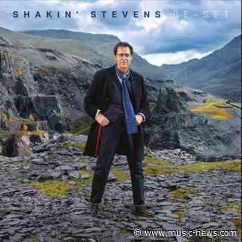 Shakin' Stevens up for a return to Glastonbury