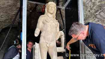 L’Ercole di Parco Scott saluta l’Appia Antica: si trasferisce al centro