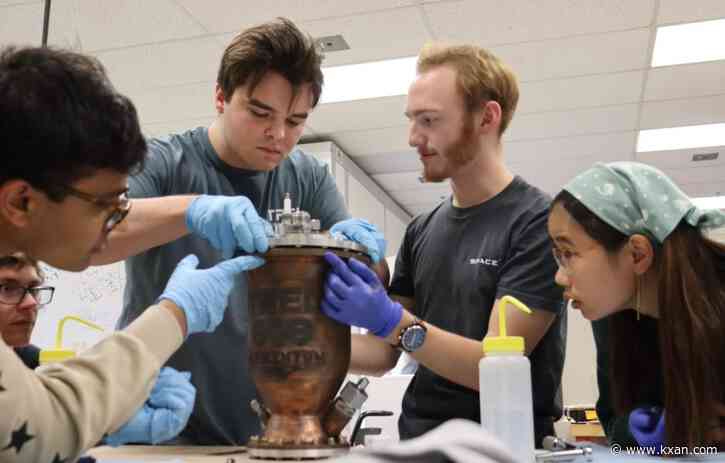University of Texas students build advanced rocket, compete for $1 million prize in race to stars