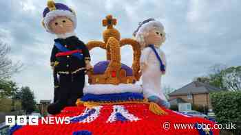 Coronation toppers crown Yorkshire and Lincolnshire post boxes