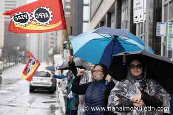 Canada Revenue Agency, union reach tentative deal, ending strike of 35,000 workers