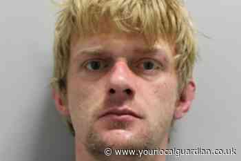 Croydon man tried to swallow heroin and cocaine before police search