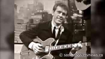 Gordon Lightfoot found part of his 'characteristic sound' from Sask. guitarist
