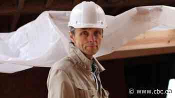 Harry Stinson staffer faces 2-year ban after breaking Ontario securities law in $19M hotel-condo project