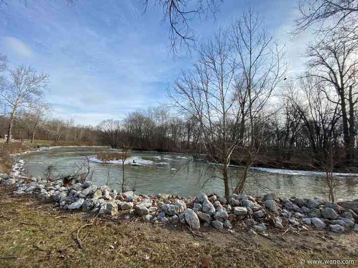 Police: Vehicle found in Wabash River during search for 19-year-old from Adams County