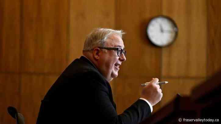 Taxpayer watchdog tracking CRA efforts to collect on overpayment of COVID-19 benefits