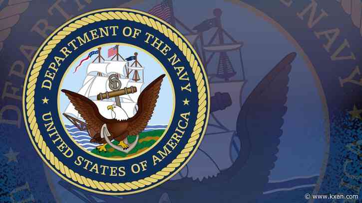 Navy turns to drag to attract new recruits