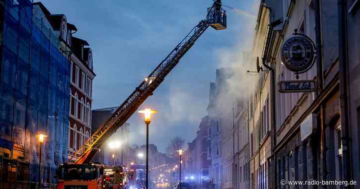 Ermittlungen nach Wohnhaus-Feuer mit zwei Toten in Flensburg