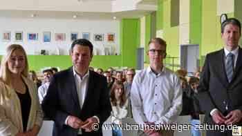 Hubertus Heil – das sagen Ilseder Gymnasium über ihn
