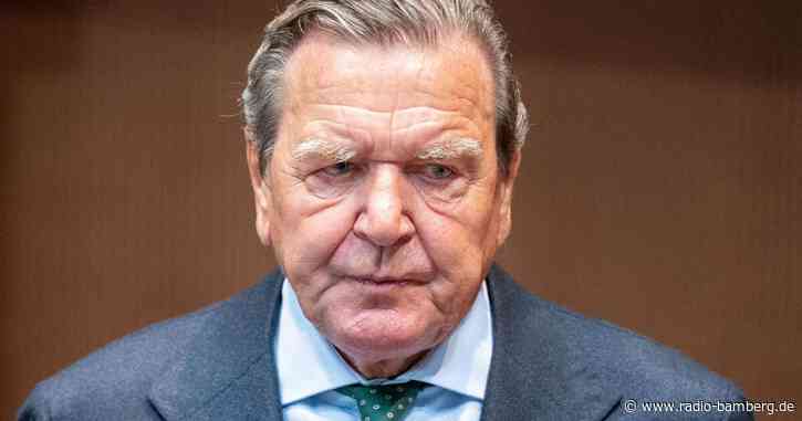 Streit um Schröder-Büro: Anwälte empfehlen Berufung