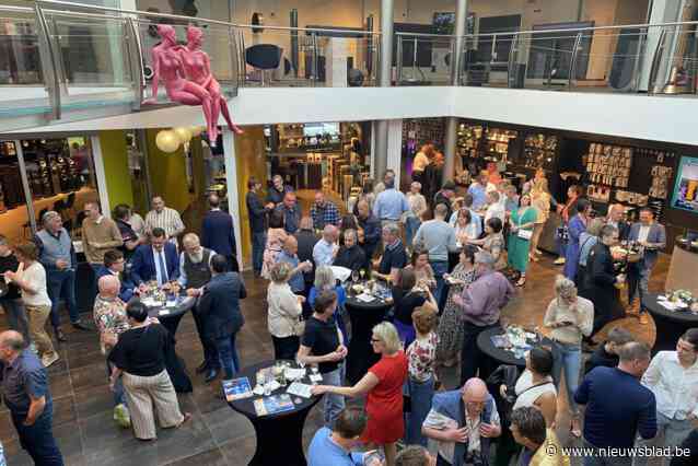 Het was even nipt, maar Fundays keert terug: Stan Van Samang en Paul Michiels grote namen op gratis festival