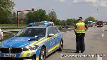 Viele Unfälle und noch mehr Stau auf der A8: VPI Rosenheim im Dauereinsatz