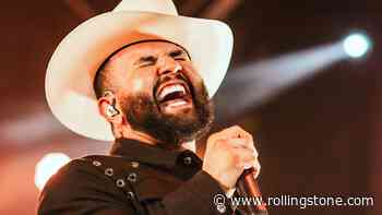 Carín León Plots U.S. Arena Tour in Support of Upcoming ‘Colmillo de Leche’ Album