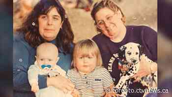 Ontario woman says she watched her loved one die after being placed on 911 hold