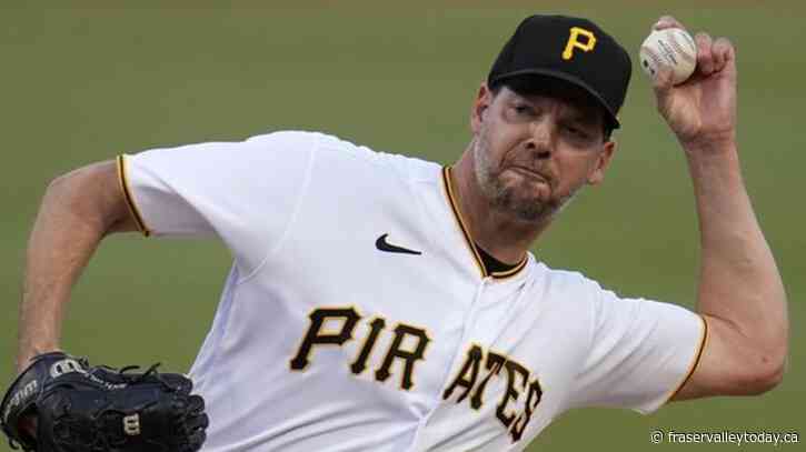 Bassitt impressive as Blue Jays end skid, top Pirates 4-0