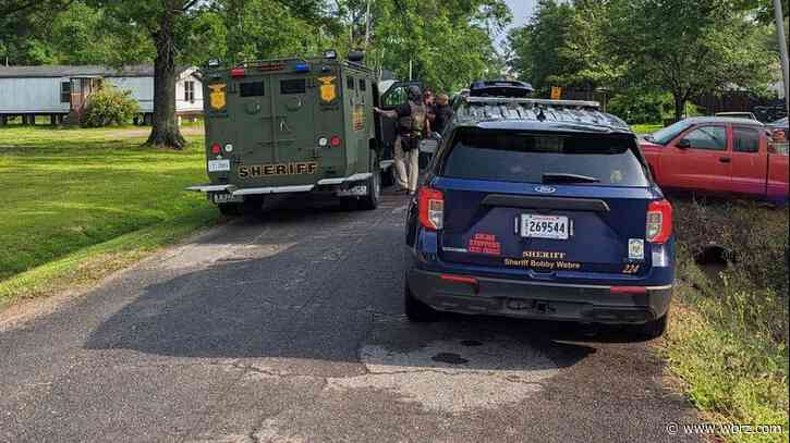 Ascension standoff forced middle school into lockdown Friday; 2 suspects now in custody