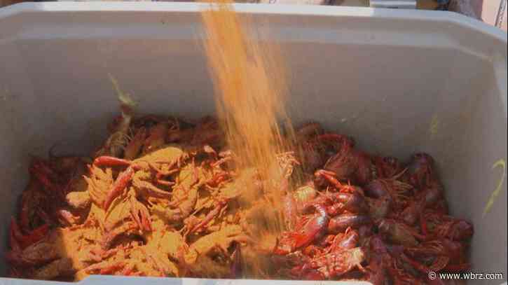 Dusted crawfish causes Twitter controversy in Louisiana