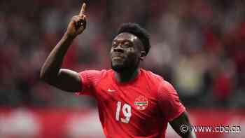 Alphonso Davies named top CONCACAF men's player for 2nd year in a row