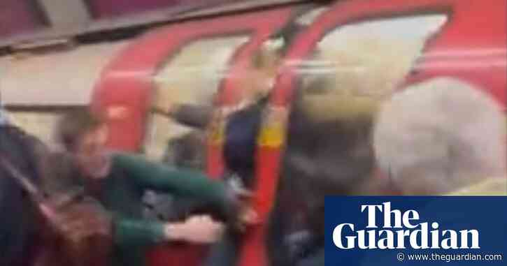 Clapham Common: passengers smash windows to escape tube train amid fire alert