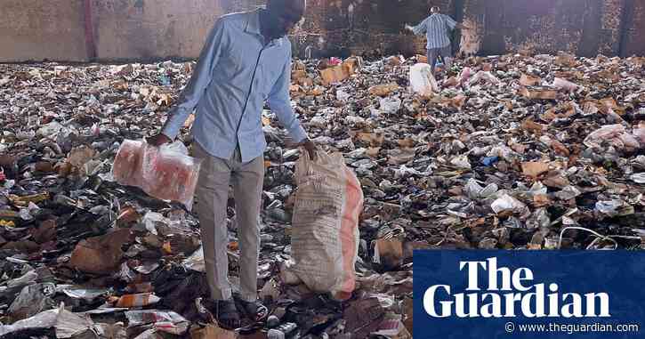 Aid agencies in Sudan plead with factions to allow supplies to reach needy