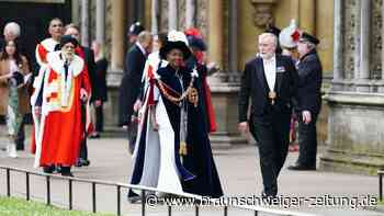 Charles' Krönung: Gäste strömen nach Westminster Abbey