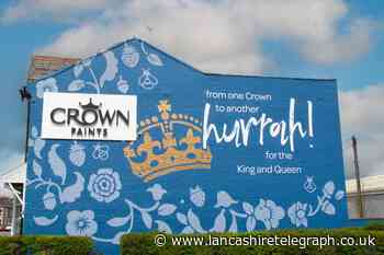 Crown Paints' new mural in Darwen celebrates King Charles