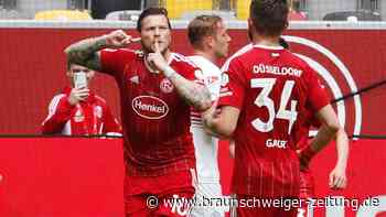 Düsseldorf rückt heran - Rostock verschafft sich Luft