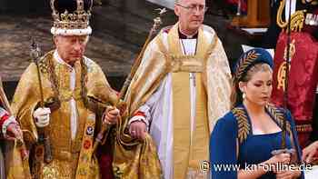 Penny Mordaunt: Wer ist die Frau, die König Charles das Schwert überreichte?