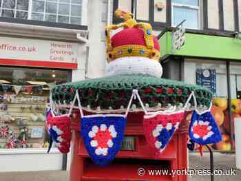 York's 'yarn bomb' celebration of the King's Coronation: IN PICTURES