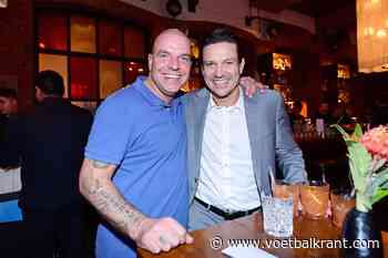 Analist schoffeert na lastige momenten bij Ajax: &quot;Hadden Overmars beter laten zitten en die vrouwen een bonus en andere job gegeven&quot;