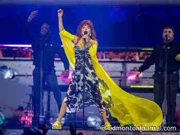 Shania Twain balances classics with new cuts in dazzling Rogers Place show