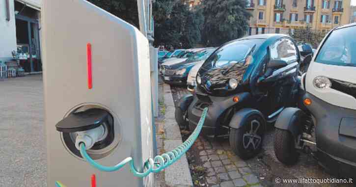 Pnrr indietro anche sulle colonnine. La Corte dei Conti: “Quarta tranche a rischio, sanzionare le responsabilità dirigenziali”