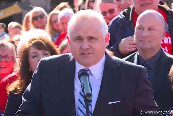 Texas House committee recommends expelling Rep. Bryan Slaton