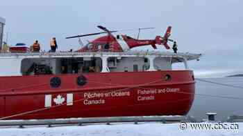 2 fishers dead after lobster boat capsizes off New Brunswick coast, RCMP says
