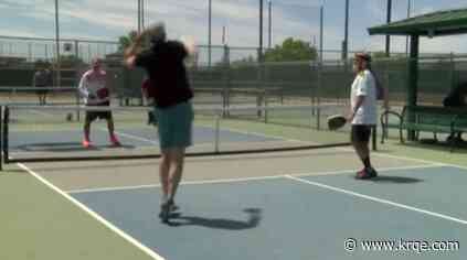 Man on cross country trek playing pickleball stops in Albuquerque