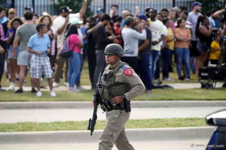 Texas mall shooting: Nine dead, three in critical condition