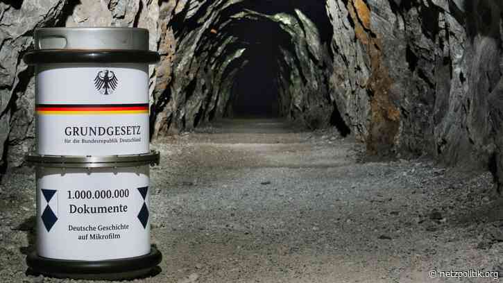 Öffentliches Geld – Öffentliches Gut!: Das Original-Grundgesetz von 1949 ist erstmals digital zugänglich