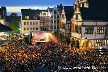 YouNotUs lässt den Rathausplatz in Paderborn beben