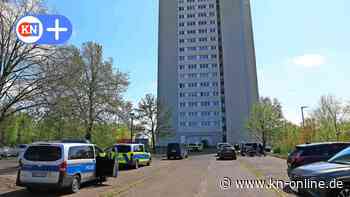 Rostock: Großeinsatz nach Schüssen aus Hochhaus: 45-jähriger Täter überwältigt