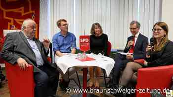 Helmstedts SPD-Jubiläum: Über große Kanzler und „coole Jungs“