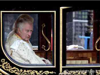 "Sempre in ritardo", così Re Carlo bacchetta William e Kate