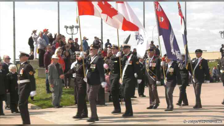 Calgarians gather to remember fallen soldiers on Battle of the Atlantic anniversary