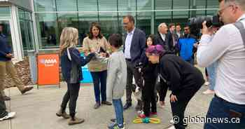 Edmonton makes resources available to 1,500 registered evacuees