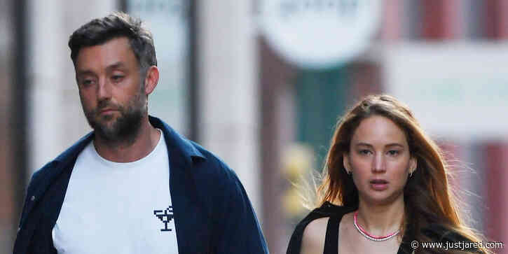 Jennifer Lawrence & Cooke Maroney Look So In Love While Grabbing Dinner in NYC