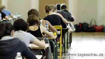 Themen von Abiprüfungen in Sachsen-Anhalt in Chatgruppen verbreitet