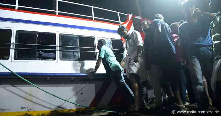 Boot kentert in Indien – mindestens 22 Tote